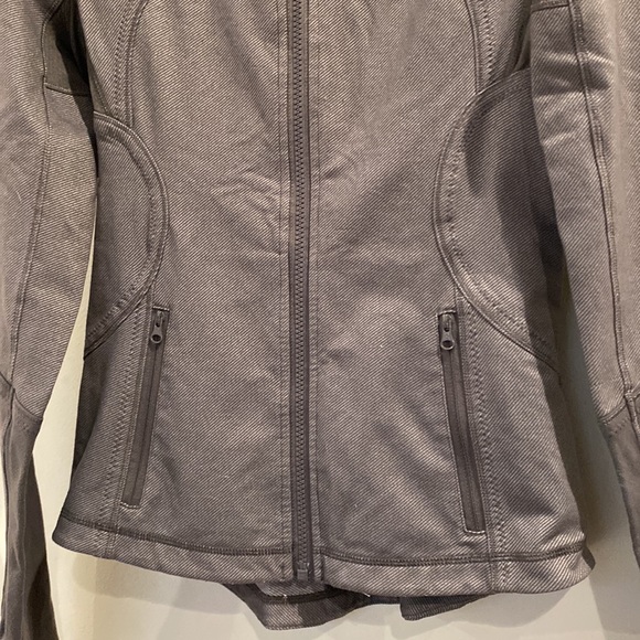 Lululemon Forme Jacket - Picture 5 of 9